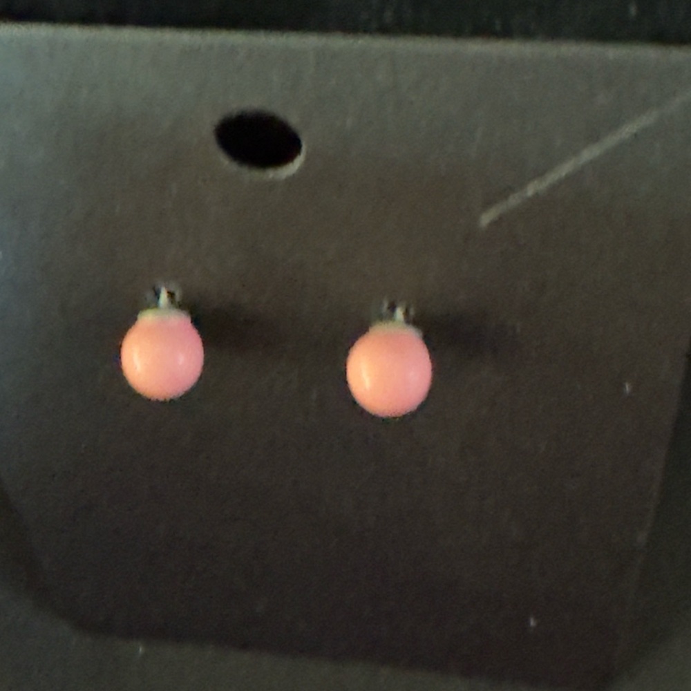 💜 Pink Ball Petite Stud Earrings